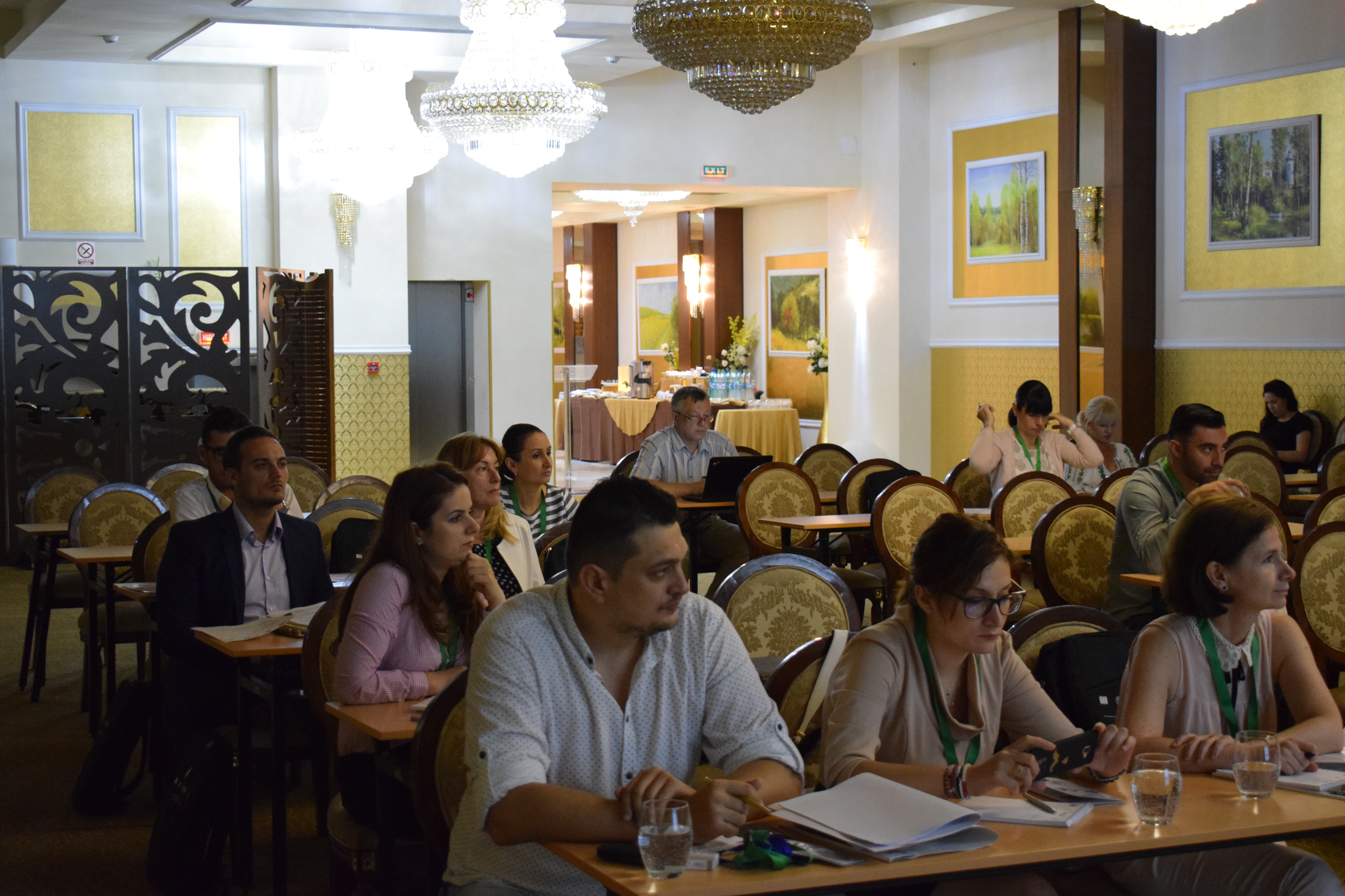 Reprezentanții AM POCA au explicat la Alba Iulia cum pot fi accesați banii europeni alocați programului